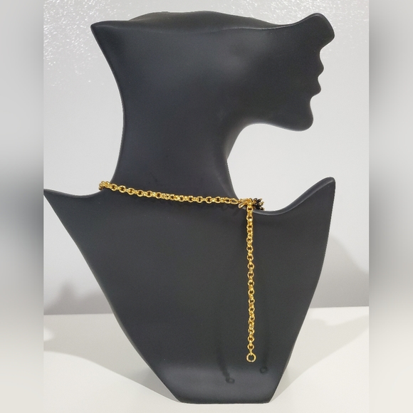 Gold Tone Necklace - Picture 3 of 5